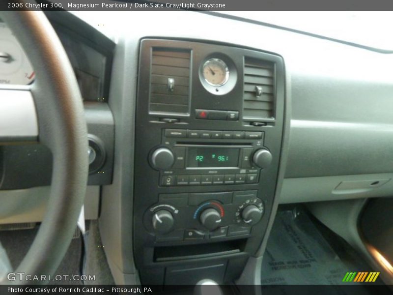Magnesium Pearlcoat / Dark Slate Gray/Light Graystone 2006 Chrysler 300