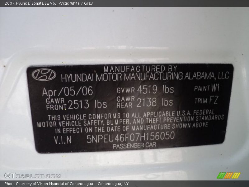 Arctic White / Gray 2007 Hyundai Sonata SE V6