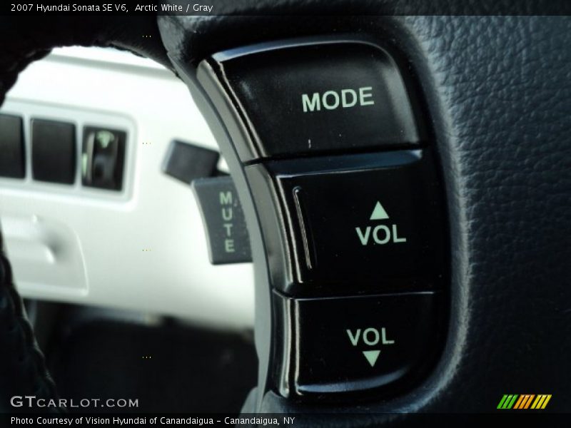 Arctic White / Gray 2007 Hyundai Sonata SE V6