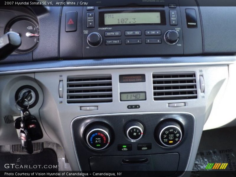 Arctic White / Gray 2007 Hyundai Sonata SE V6
