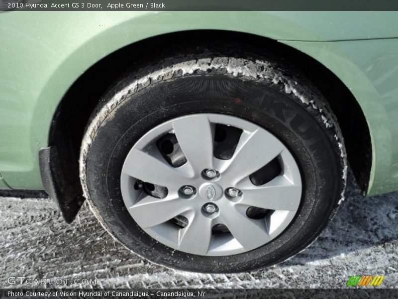 Apple Green / Black 2010 Hyundai Accent GS 3 Door