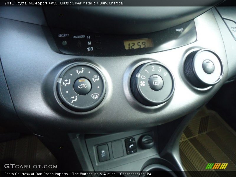 Controls of 2011 RAV4 Sport 4WD