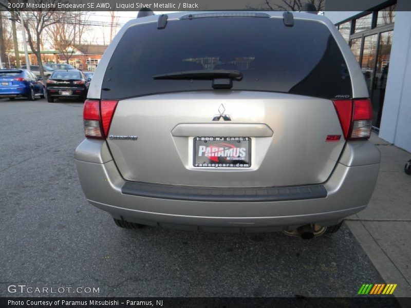 Liquid Silver Metallic / Black 2007 Mitsubishi Endeavor SE AWD