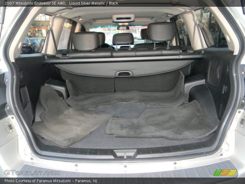 Liquid Silver Metallic / Black 2007 Mitsubishi Endeavor SE AWD