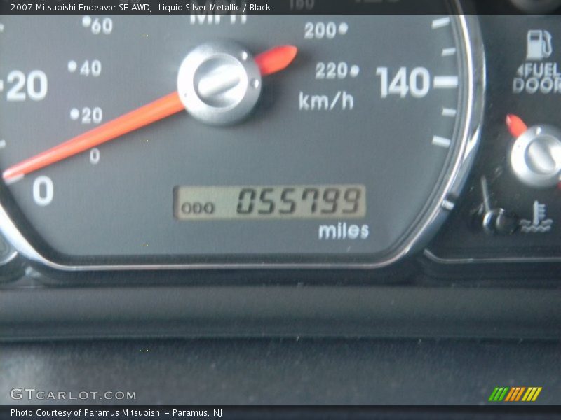 Liquid Silver Metallic / Black 2007 Mitsubishi Endeavor SE AWD