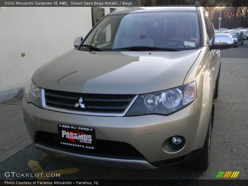 Desert Sand Beige Metallic / Beige 2009 Mitsubishi Outlander SE 4WD