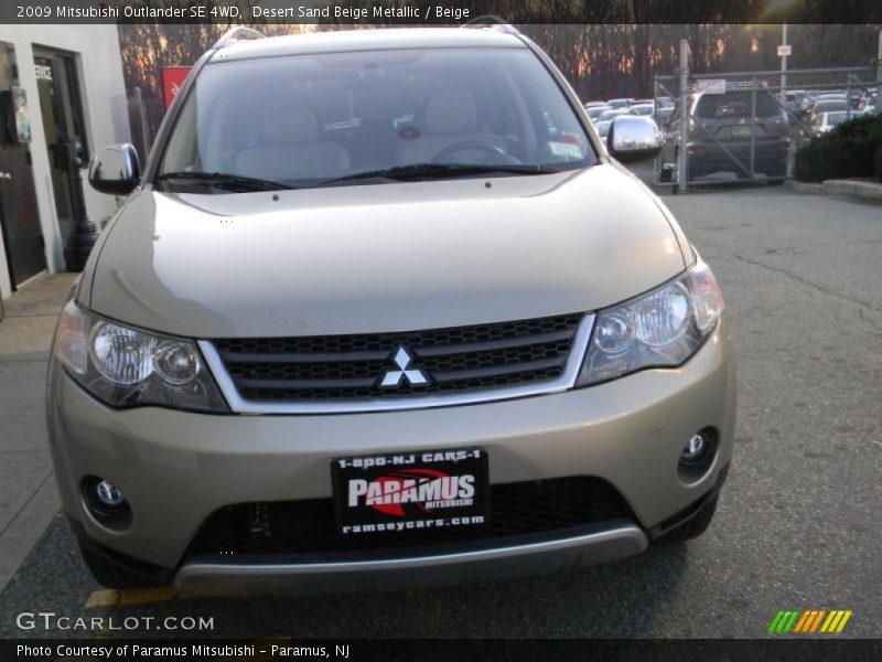 Desert Sand Beige Metallic / Beige 2009 Mitsubishi Outlander SE 4WD