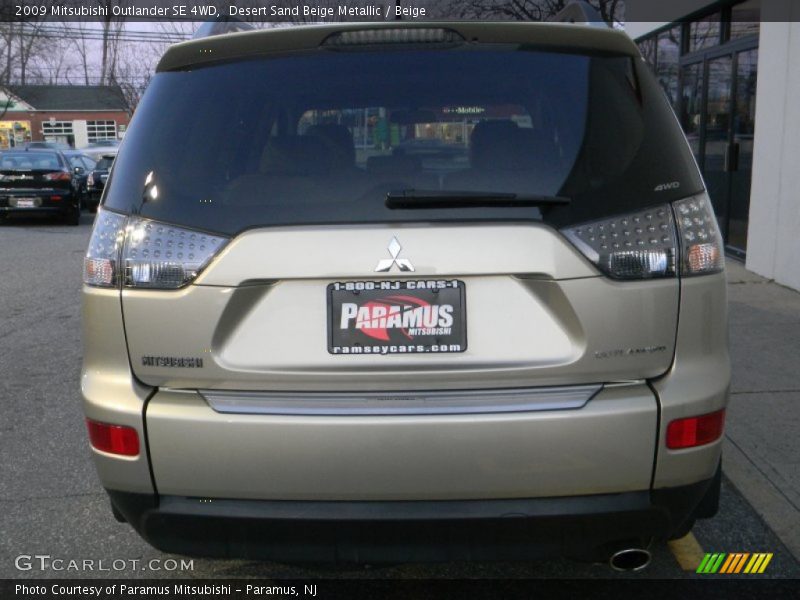 Desert Sand Beige Metallic / Beige 2009 Mitsubishi Outlander SE 4WD