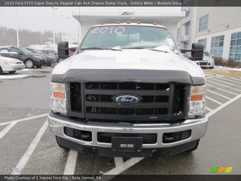 Oxford White / Medium Stone 2010 Ford F350 Super Duty XL Regular Cab 4x4 Chassis Dump Truck
