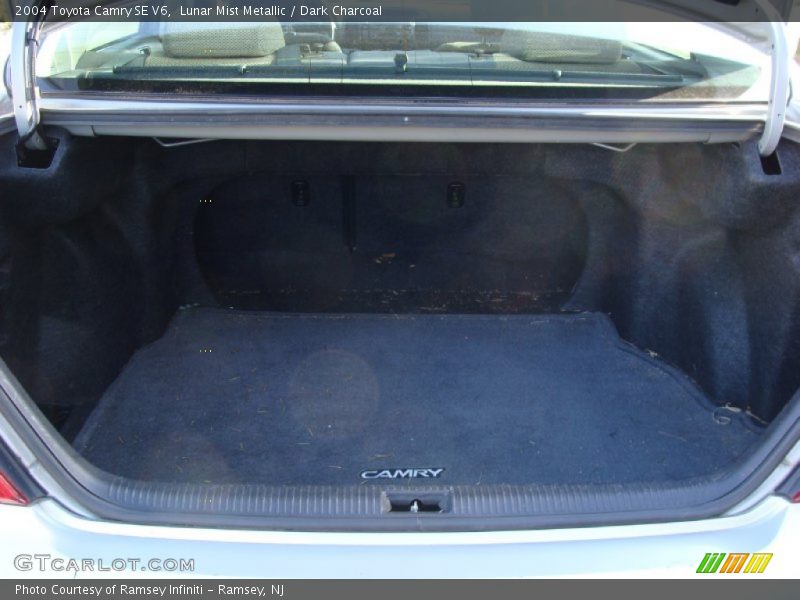Lunar Mist Metallic / Dark Charcoal 2004 Toyota Camry SE V6
