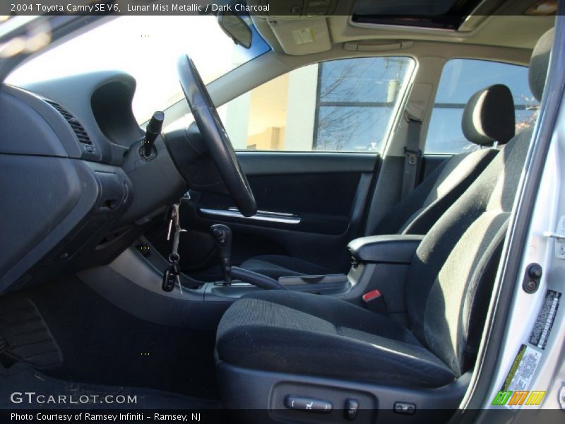 Lunar Mist Metallic / Dark Charcoal 2004 Toyota Camry SE V6