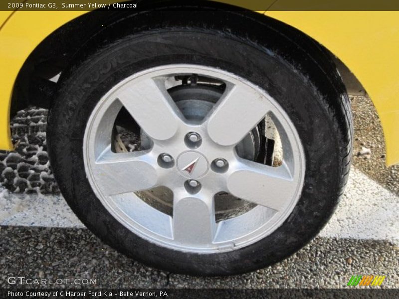 Summer Yellow / Charcoal 2009 Pontiac G3