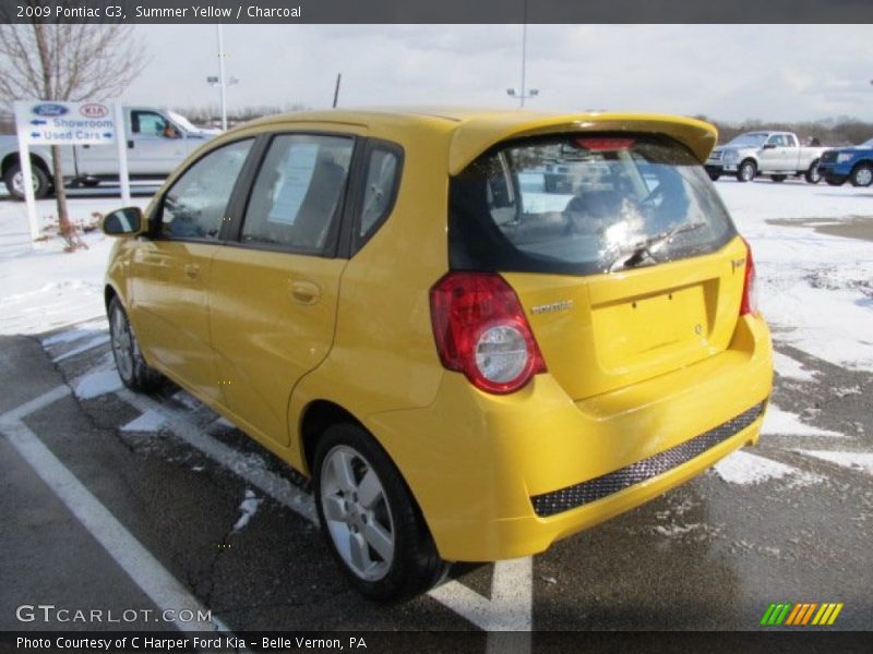 Summer Yellow / Charcoal 2009 Pontiac G3