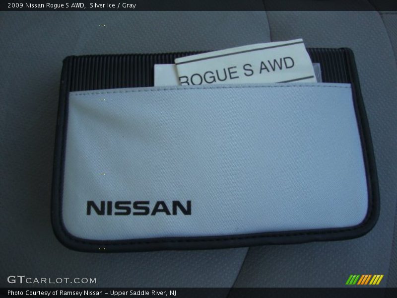 Silver Ice / Gray 2009 Nissan Rogue S AWD