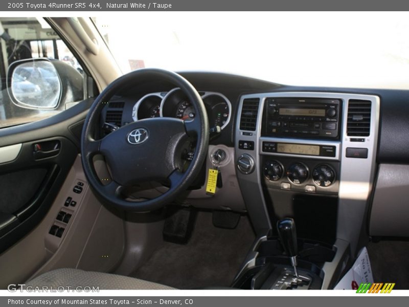 Natural White / Taupe 2005 Toyota 4Runner SR5 4x4
