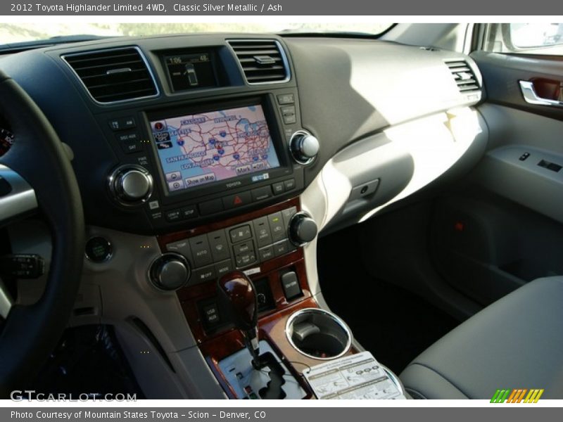 Classic Silver Metallic / Ash 2012 Toyota Highlander Limited 4WD