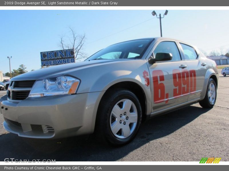 Light Sandstone Metallic / Dark Slate Gray 2009 Dodge Avenger SE