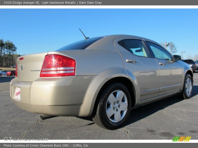 Light Sandstone Metallic / Dark Slate Gray 2009 Dodge Avenger SE