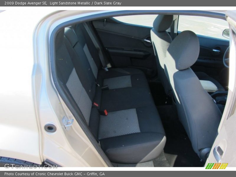 Light Sandstone Metallic / Dark Slate Gray 2009 Dodge Avenger SE