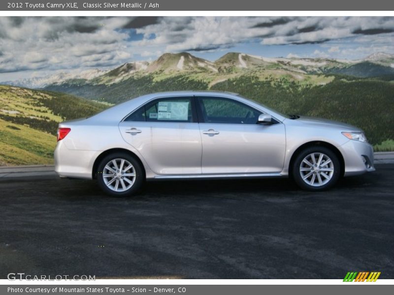 Classic Silver Metallic / Ash 2012 Toyota Camry XLE