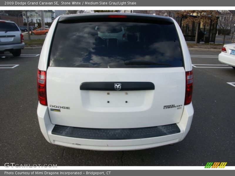 Stone White / Medium Slate Gray/Light Shale 2009 Dodge Grand Caravan SE