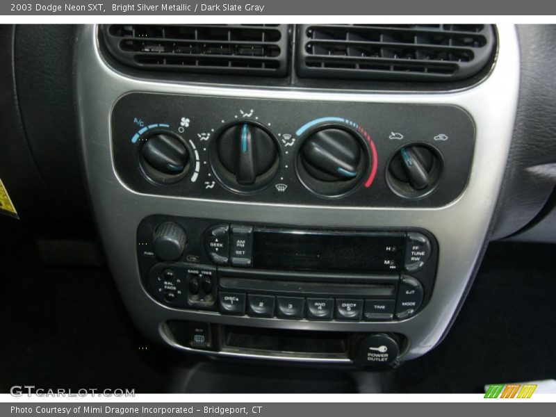 Bright Silver Metallic / Dark Slate Gray 2003 Dodge Neon SXT