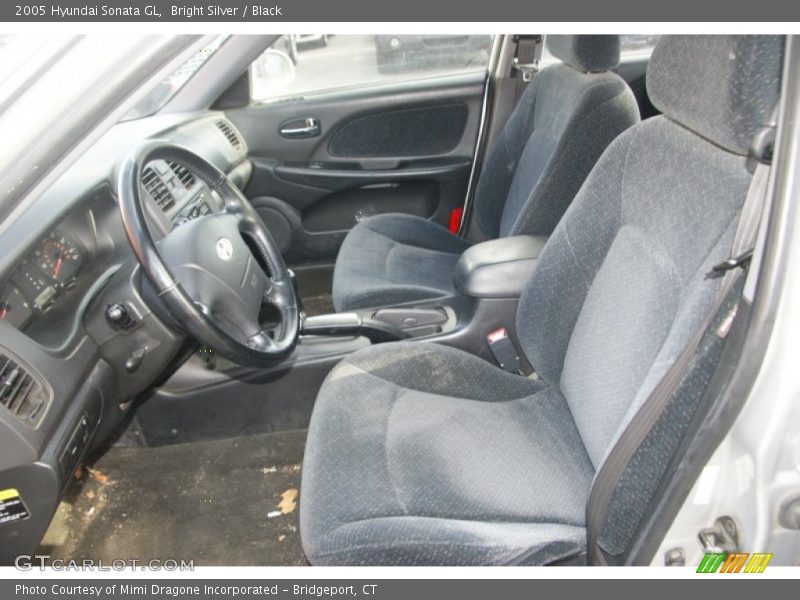 Bright Silver / Black 2005 Hyundai Sonata GL