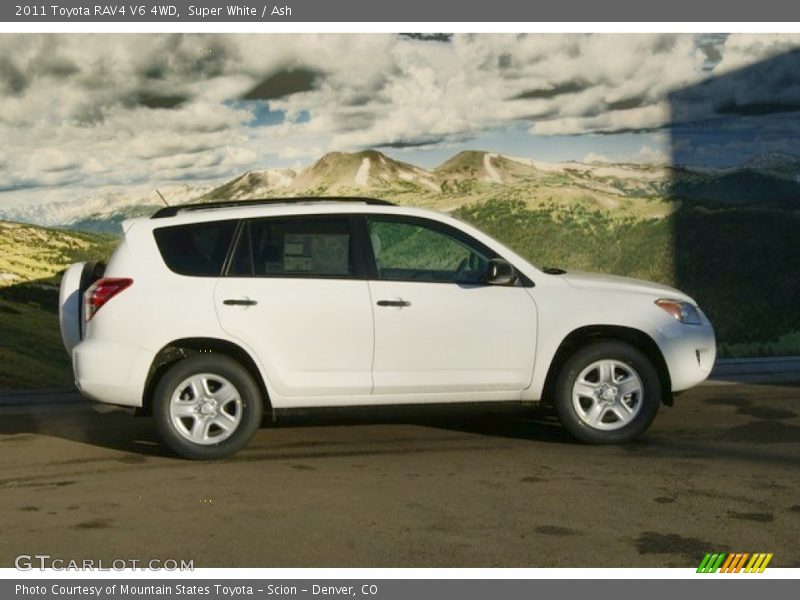 Super White / Ash 2011 Toyota RAV4 V6 4WD