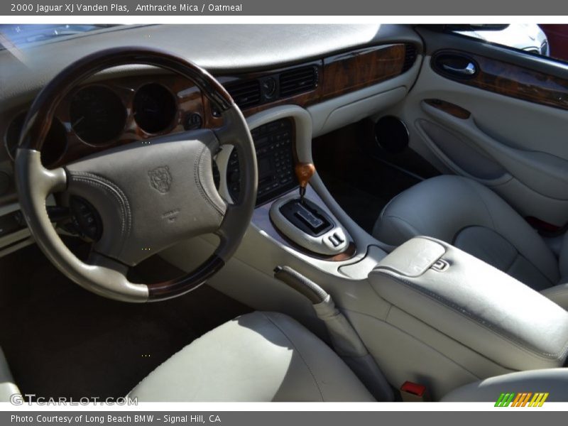Anthracite Mica / Oatmeal 2000 Jaguar XJ Vanden Plas