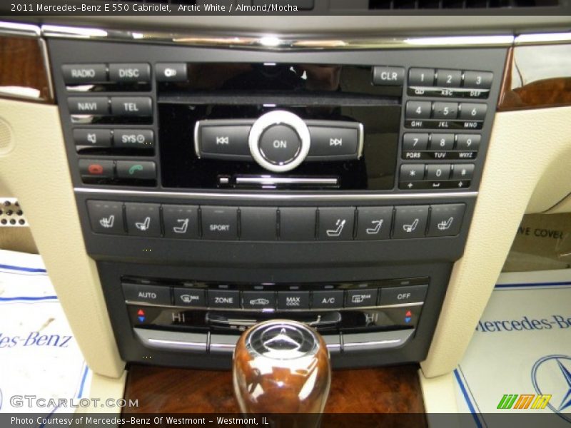 Arctic White / Almond/Mocha 2011 Mercedes-Benz E 550 Cabriolet