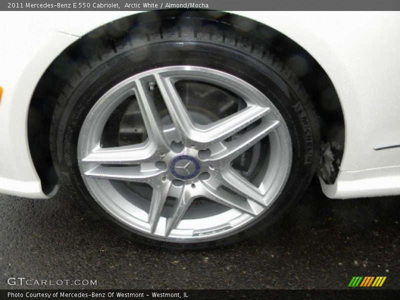 Arctic White / Almond/Mocha 2011 Mercedes-Benz E 550 Cabriolet