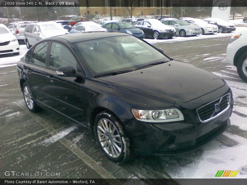 Black / Off Black 2009 Volvo S40 2.4i