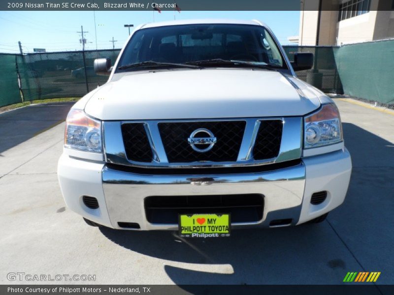 Blizzard White / Charcoal 2009 Nissan Titan SE Crew Cab