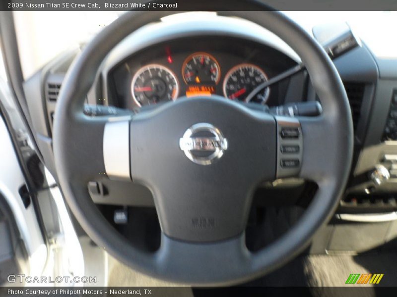 Blizzard White / Charcoal 2009 Nissan Titan SE Crew Cab