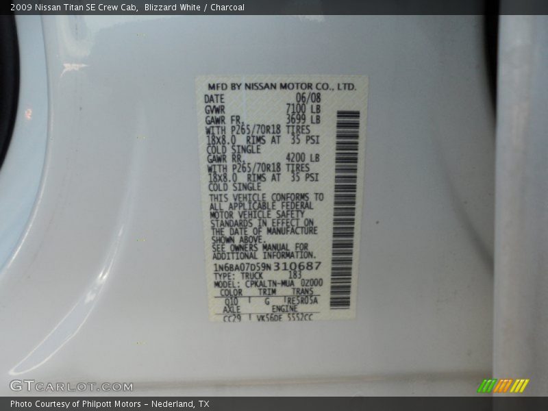 Blizzard White / Charcoal 2009 Nissan Titan SE Crew Cab