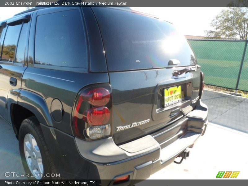 Dark Gray Metallic / Medium Pewter 2003 Chevrolet TrailBlazer LS