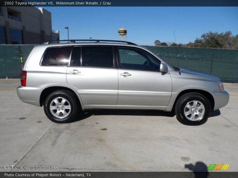 Millennium Silver Metallic / Gray 2002 Toyota Highlander V6