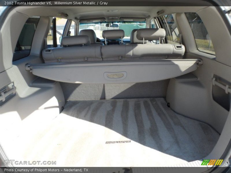 Millennium Silver Metallic / Gray 2002 Toyota Highlander V6