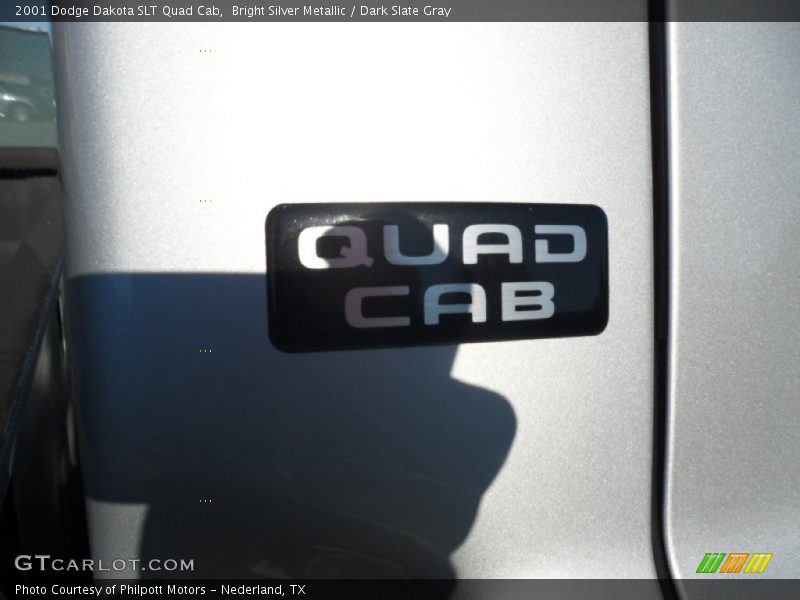  2001 Dakota SLT Quad Cab Logo