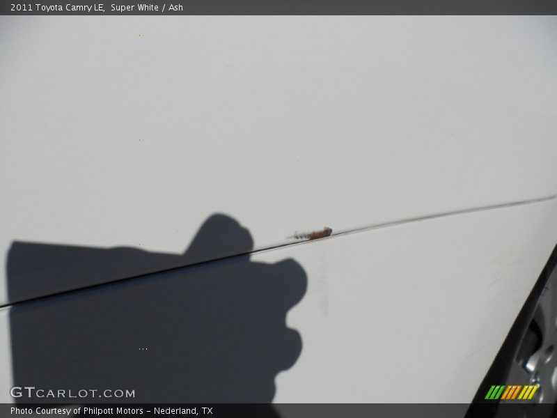 Super White / Ash 2011 Toyota Camry LE