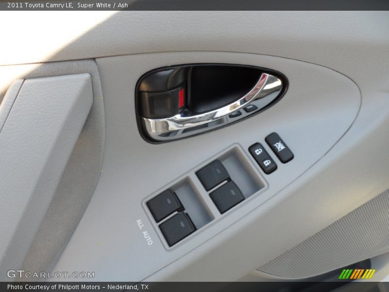 Super White / Ash 2011 Toyota Camry LE