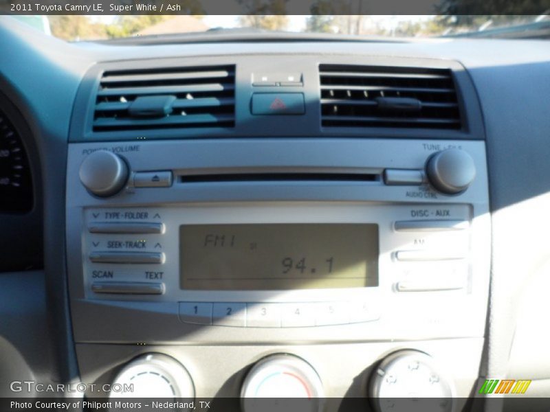 Super White / Ash 2011 Toyota Camry LE