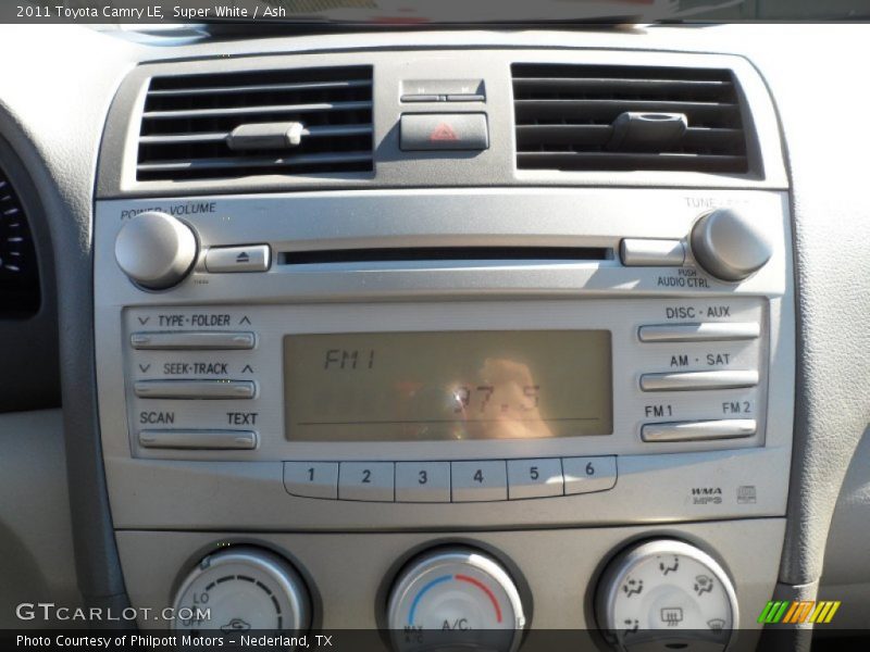 Super White / Ash 2011 Toyota Camry LE