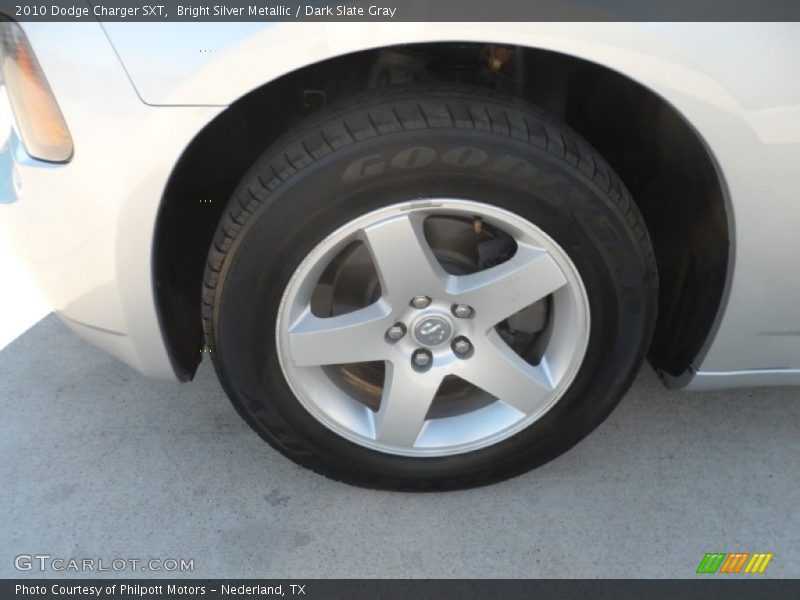 Bright Silver Metallic / Dark Slate Gray 2010 Dodge Charger SXT