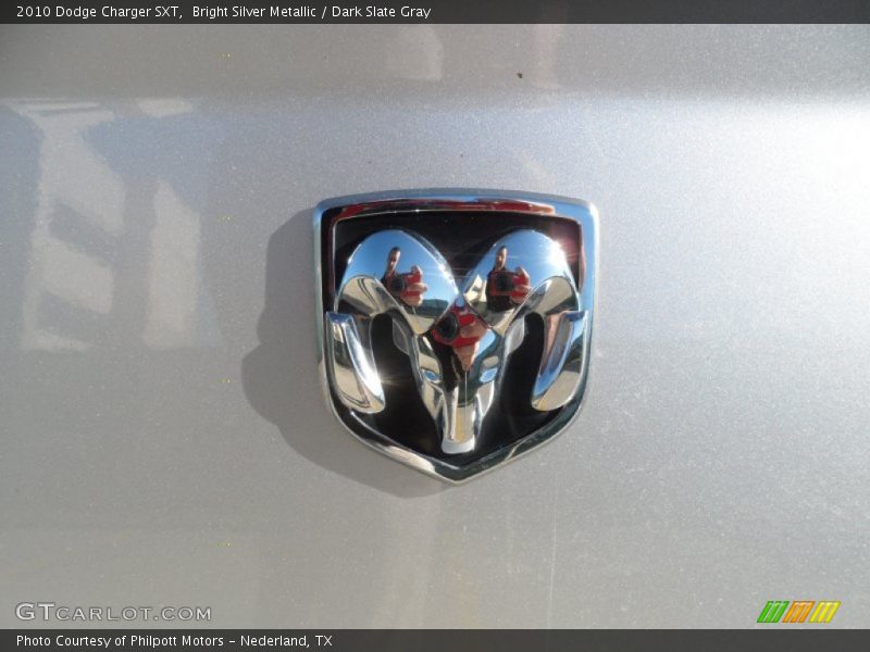 Bright Silver Metallic / Dark Slate Gray 2010 Dodge Charger SXT