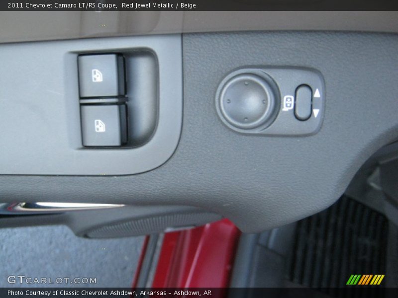 Controls of 2011 Camaro LT/RS Coupe