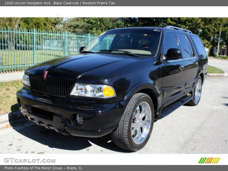 Black Clearcoat / Medium Prairie Tan 1999 Lincoln Navigator 4x4