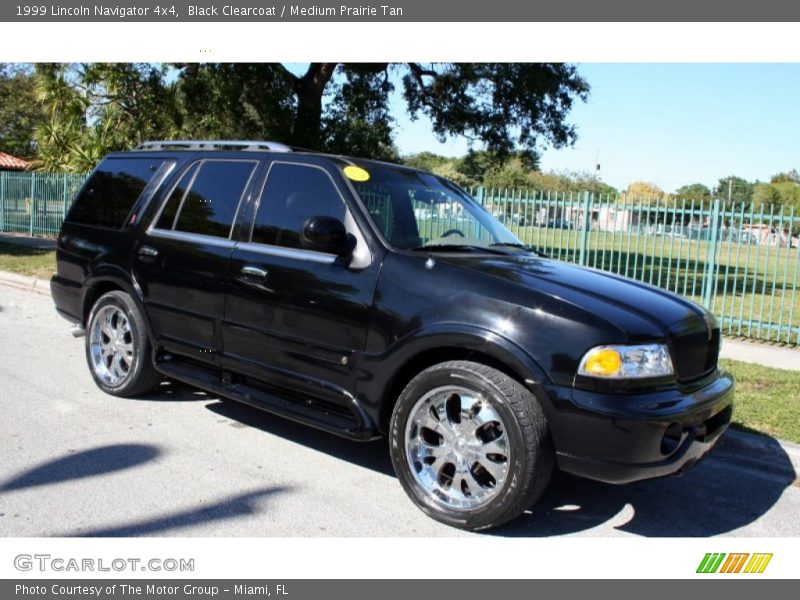 Black Clearcoat / Medium Prairie Tan 1999 Lincoln Navigator 4x4