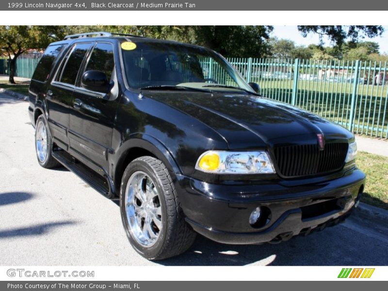 Black Clearcoat / Medium Prairie Tan 1999 Lincoln Navigator 4x4