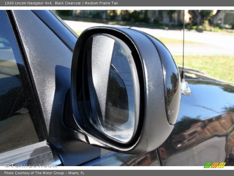 Black Clearcoat / Medium Prairie Tan 1999 Lincoln Navigator 4x4